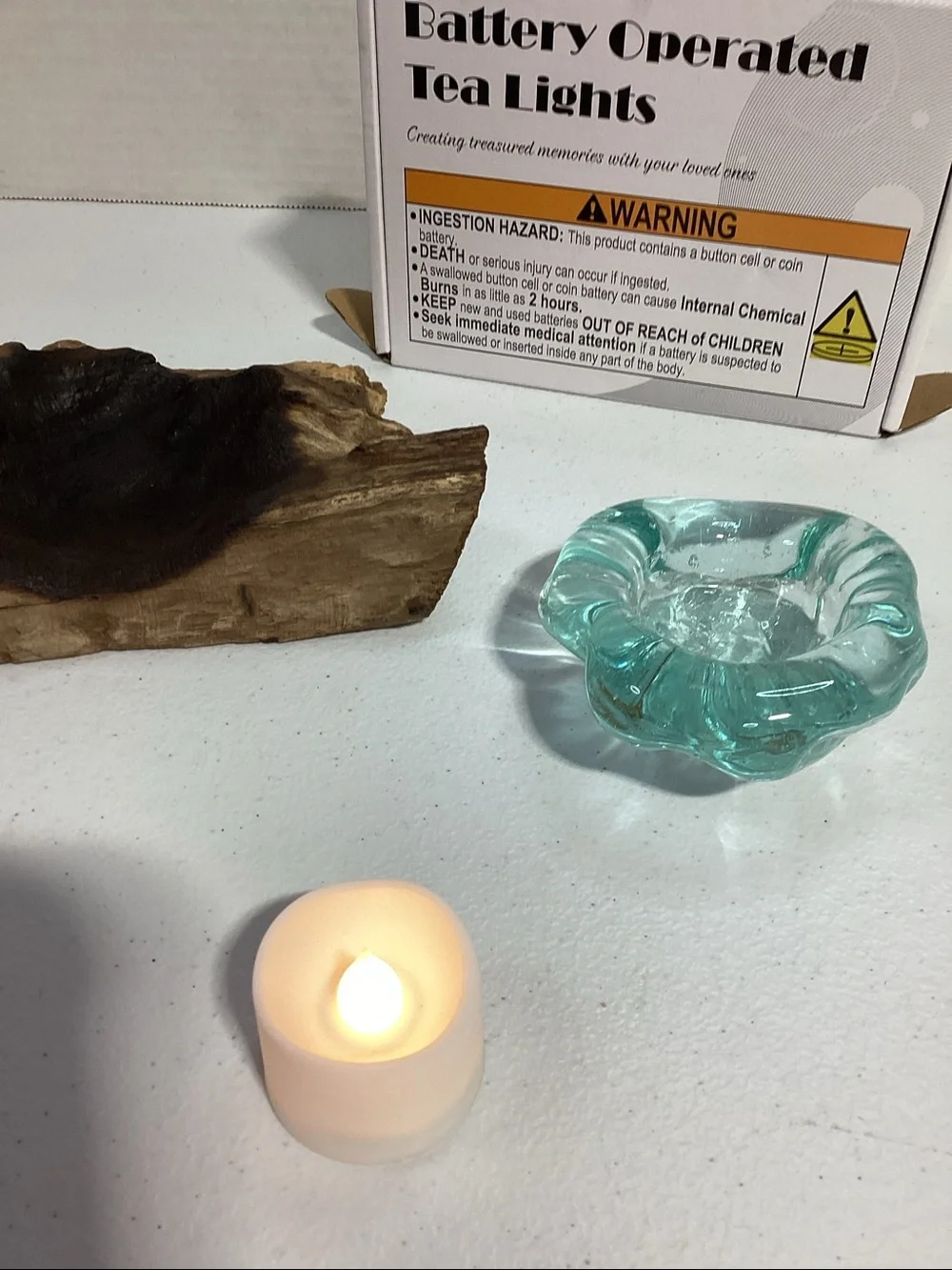 Single tea light candle holder